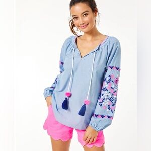 Lilly Pulitzer "Keela" Chambray Blue Embroidered Sleeve Tunic Top sz XL